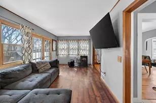 21 Powers Ave, Madison, WI 53714 - Photo 9