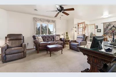 111 Elizabeth Court, Deerfield, WI 53531 - Photo 3