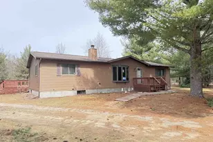 922 Elk Ave, Adams, WI 53910 - Photo 7