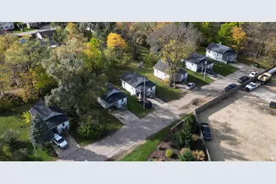 826-850 Sharpes Court, Beloit, WI 53511 - Photo 1