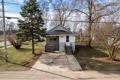 826-850 Sharpes Court, Beloit, WI 53511 - Photo 11