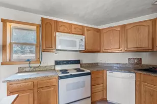 W10636 Cascade Mountain Rd, Portage, WI 53901 - Photo 7
