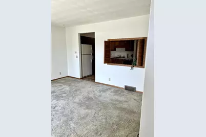 1452 Canyon Drive Drive #15, Janesville, WI 53546 - Photo 9