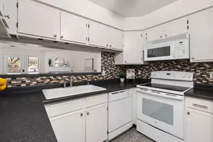 6 Captains Court, Madison, WI 53719 - Photo 5