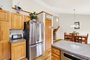268 Meadow Ln, Poynette, WI 53955 - Photo 15