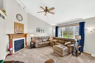 268 Meadow Ln, Poynette, WI 53955 - Photo 5