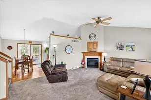 268 Meadow Ln, Poynette, WI 53955 - Photo 3