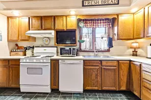 555 Pine Ave, Hillsboro, WI 54634 - Photo 5