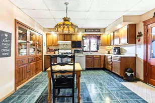 555 Pine Ave, Hillsboro, WI 54634 - Photo 11