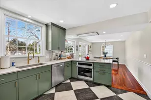 260 Kensington Dr, Madison, WI 53704 - Photo 11