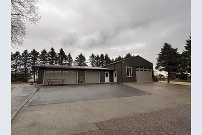 21 North Street, Markesan, WI 53946 - Photo 1