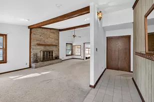 2809 Dewey Ct, Middleton, WI 53562 - Photo 17