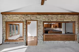 2809 Dewey Ct, Middleton, WI 53562 - Photo 9