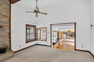 2809 Dewey Ct, Middleton, WI 53562 - Photo 21