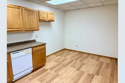 1424 N High Point Road #1424, Middleton, WI 53562 - Photo 9