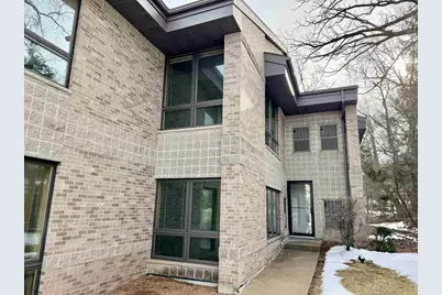 1424 N High Point Road #1424, Middleton, WI 53562 - Photo 3