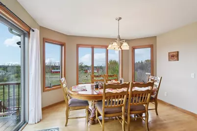 6784 Tartan Trail, Sun Prairie, WI 53590 - Photo 9