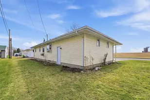 522 W Lincoln St, Waupun, WI 53963 - Photo 23