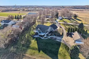 978 N Dewey Ave, Jefferson, WI 53549 - Photo 59