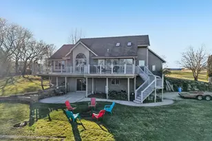 978 N Dewey Ave, Jefferson, WI 53549 - Photo 55