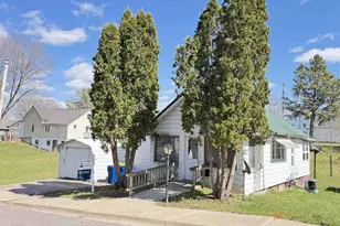 926 Pine Ave, Hillsboro, WI 54634 - Photo 33