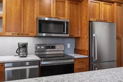 15 S Broom Street #401, Madison, WI 53703 - Photo 15