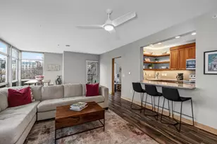 15 S Broom St, Madison, WI 53703 - Photo 5