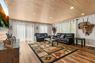 W10508 E Harmony Dr, Lodi, WI 53555 - Photo 9