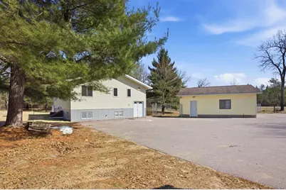 890 Gale Drive, Dell Prairie, WI 53965 - Photo 19