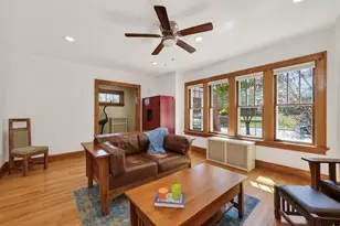 2422 Chamberlain Ave, Madison, WI 53726 - Photo 7