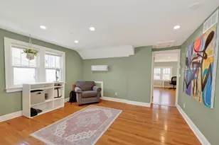 2422 Chamberlain Ave, Madison, WI 53726 - Photo 29