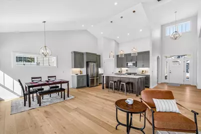 1146 Irene Court, Waunakee, WI 53597 - Photo 9