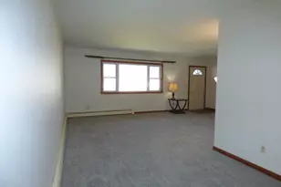 1740 Sumac Ct, Beloit, WI 53511 - Photo 7