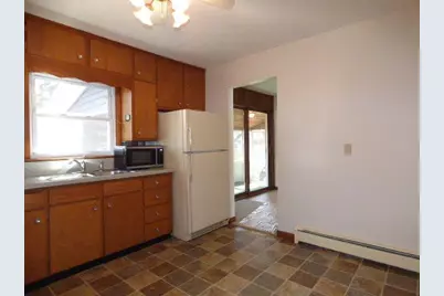 1740 Sumac Court, Beloit, WI 53511 - Photo 9