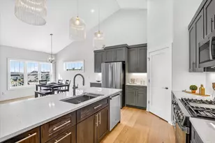 1146 Irene Ct, Waunakee, WI 53597 - Photo 17