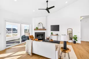 1148 Irene Ct, Waunakee, WI 53597 - Photo 7