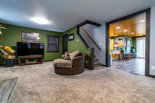 200 Garfield Ave, Reeseville, WI 53579 - Photo 27