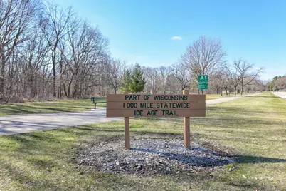 257 Mohawk Road, Janesville, WI 53545 - Photo 43