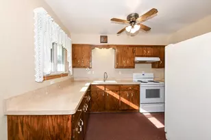 257 Mohawk Rd, Janesville, WI 53545 - Photo 15