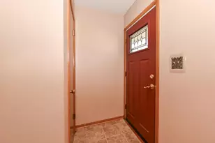 257 Mohawk Rd, Janesville, WI 53545 - Photo 7