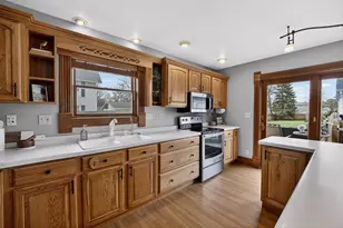 309 W Clarence St, Ridgeville, WI 53533 - Photo 33