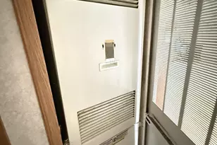 W211N11863 Hilltop Dr, Germantown, WI 53022 - Photo 3