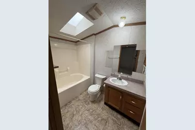 W211N11863 Hilltop Drive #D14, Germantown, WI 53022 - Photo 9