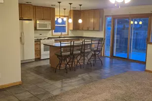 2011 N Sumac Dr, Janesville, WI 53545 - Photo 17