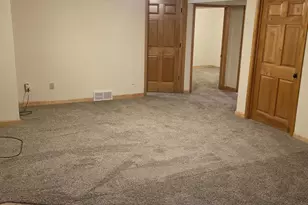 2011 N Sumac Dr, Janesville, WI 53545 - Photo 11