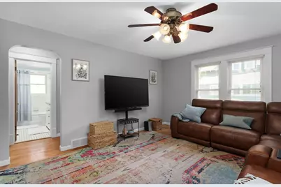 834 S Birdsey Street, Columbus, WI 53925 - Photo 5