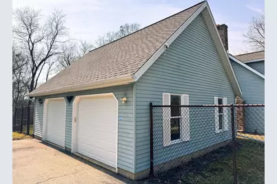 W7939 Territorial Road, Delavan, WI 53115 - Photo 9