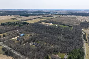 W7939 Territorial Rd, Delavan, WI 53115 - Photo 83