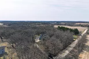 W7939 Territorial Rd, Delavan, WI 53115 - Photo 5