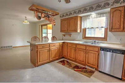 588 Ann Court, Berlin, WI 54923 - Photo 17